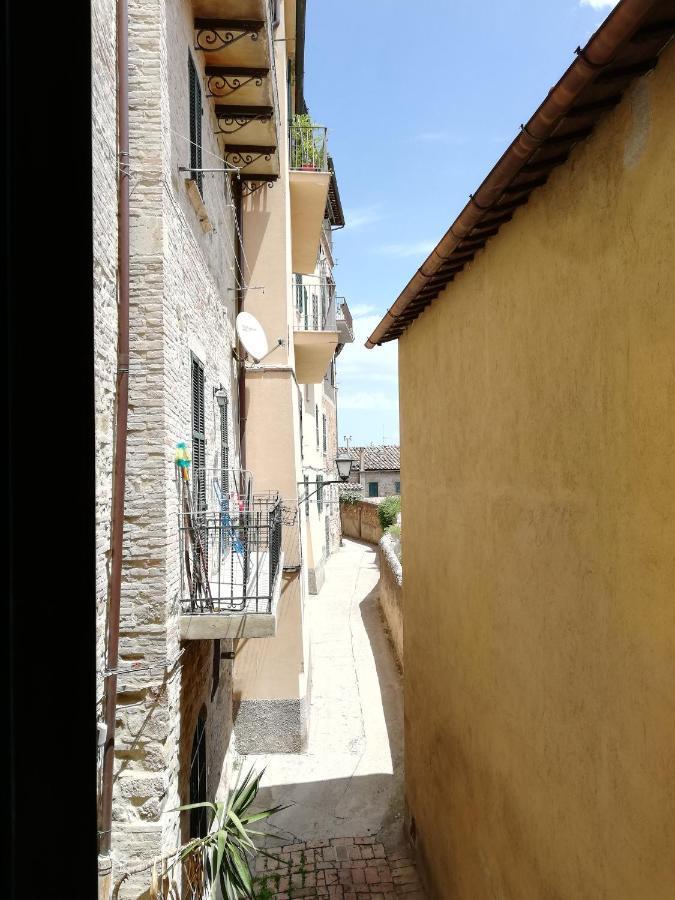 La Fragola Viola Lägenhet Perugia Exteriör bild